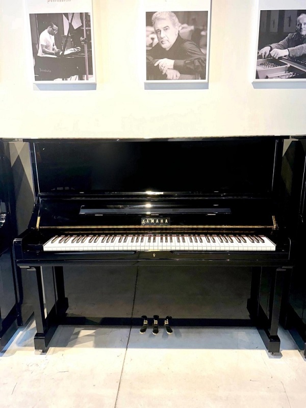 Yamaha U3 de ocasión