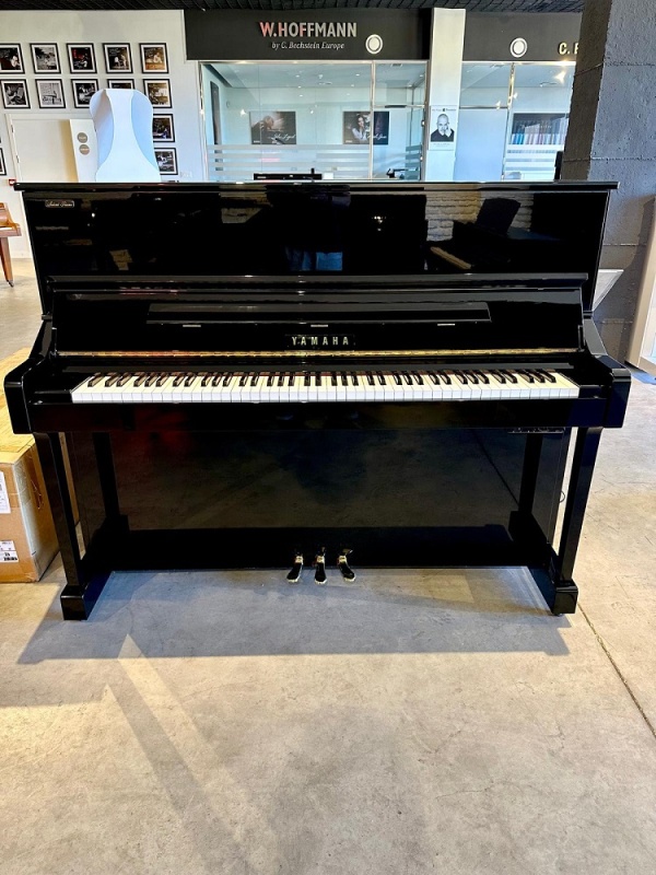 Yamaha YM11SZ