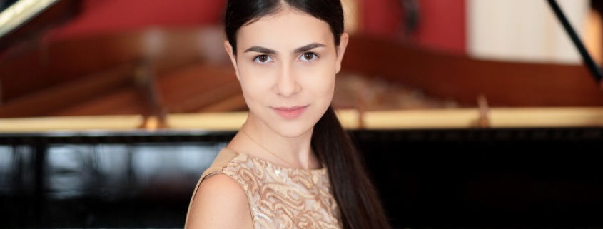 Alexandra Dovgan pianista